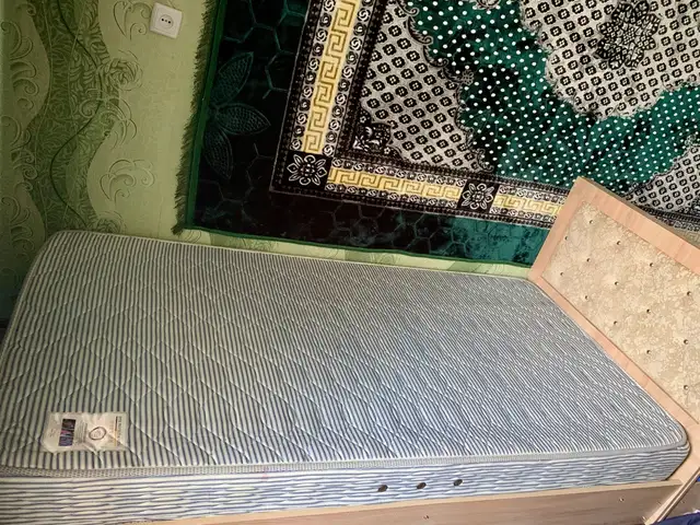 Кровать с ортопедическим матрасом, Худжанд