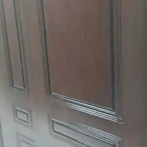 Дверь, Душанбе