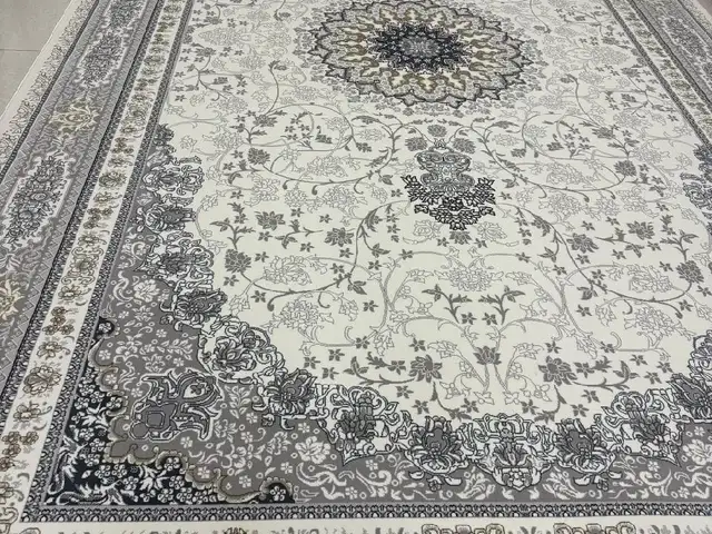 Колин, Душанбе