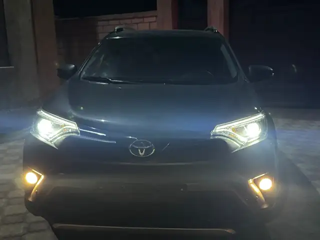 Toyota RAV 4