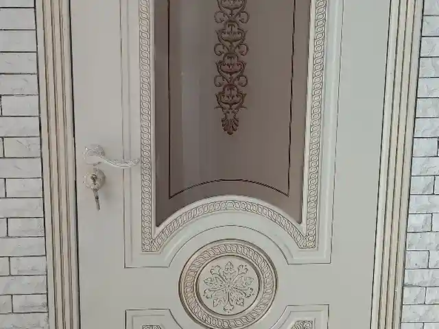 Дверь, Душанбе
