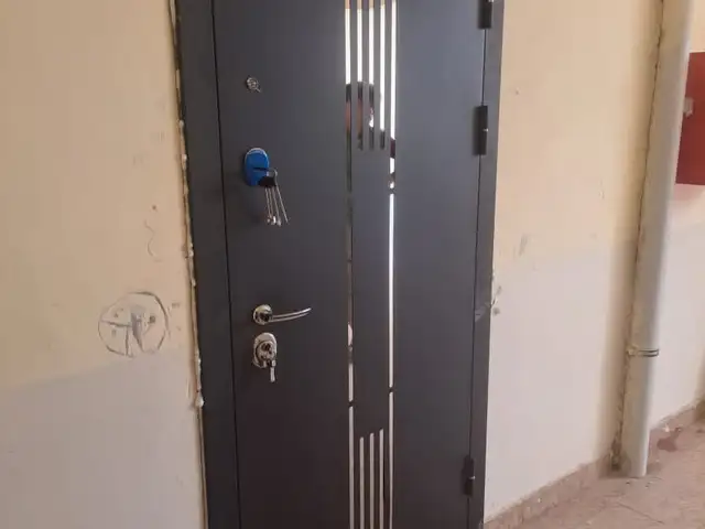 Входная дверь, Душанбе