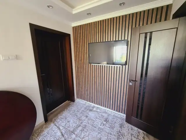 5-комн. квартира, 3 этаж, 118 м², 4мкр, 6 дом, Турсунзода - 11
