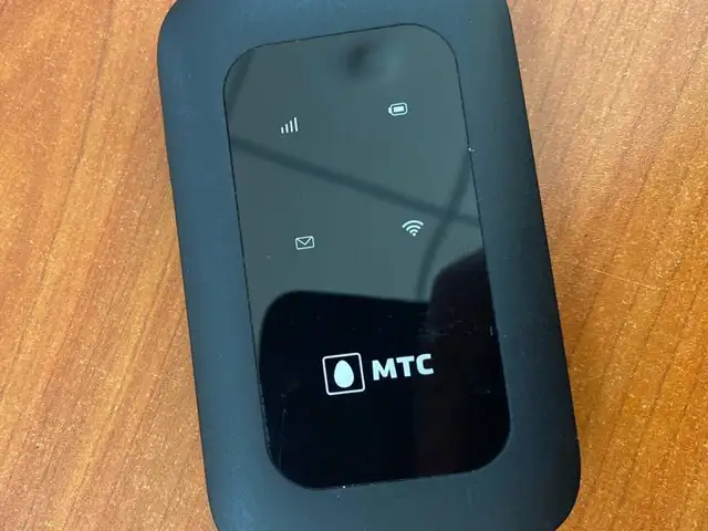 Карманный роутер 4G Wi FI МТС 8723FT, Худжанд
