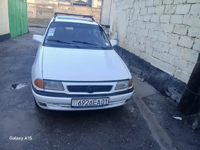 Opel Astra F