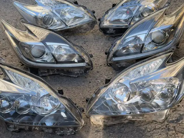 Фары от Toyota, Душанбе