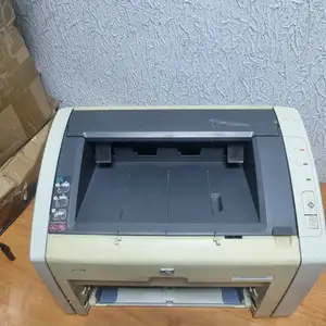Принтер лазерный HP 1022, Худжанд