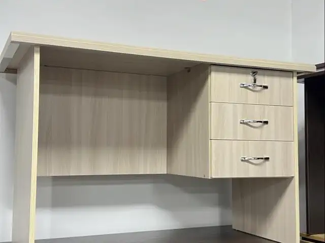 Стол, Душанбе