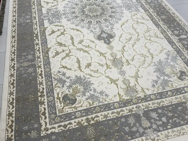 Колин, Душанбе