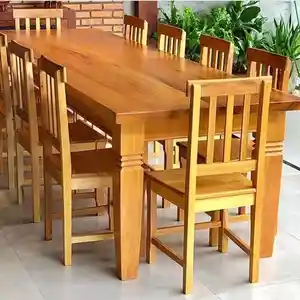 Cтол и стулья, Душанбе