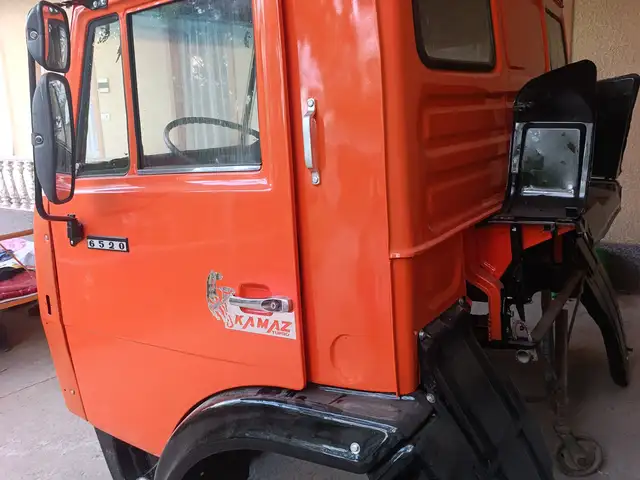 Кабина на камаз, Худжанд