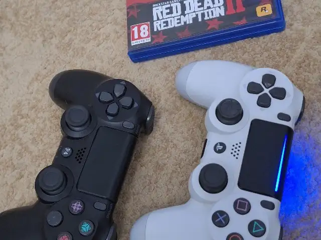 Игровая приставка Sony PlayStation 4 slim, Душанбе - 3