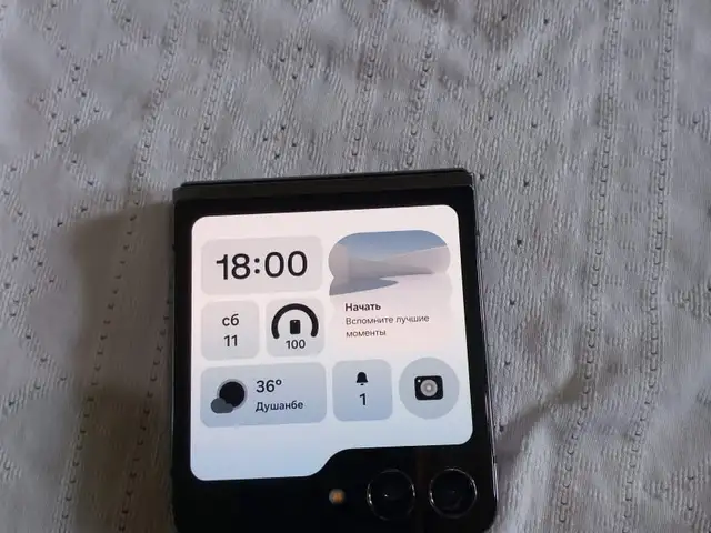 Samsung Galaxy Z Flip5, Душанбе