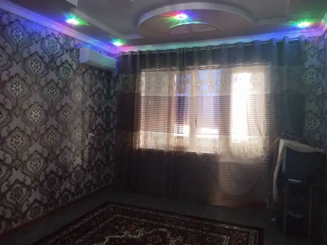 2-комн. квартира, 4 этаж, 50м², Шелккомбинат, Худжанд