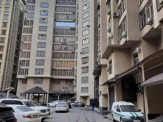 2-комн. квартира, 7 этаж, 75 м², Дом печати, Душанбе