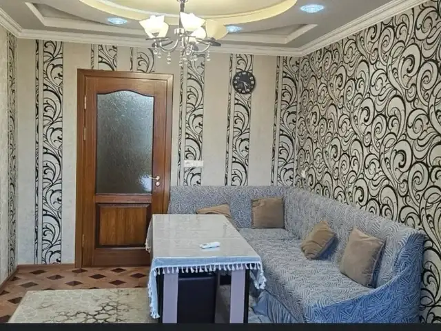 2-комн. квартира, 2 этаж, 55м², 18 мкр, Хуҷанд