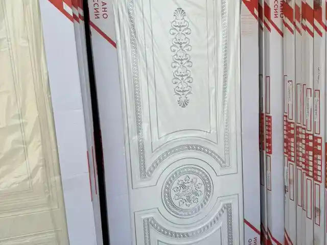 Дверь, Душанбе