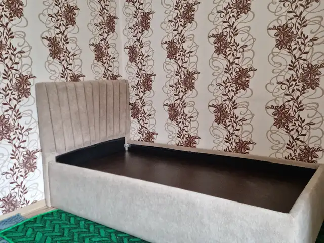Односпальная кровать, Хуҷанд