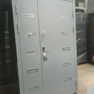 Дархои оханин, Душанбе