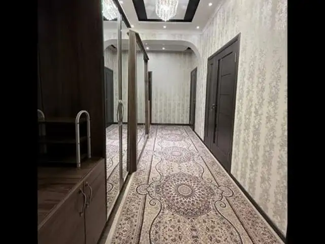 2-комн. квартира, 11 этаж, 90м², Сомони, Душанбе