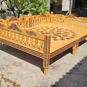 Тапчан, Худжанд