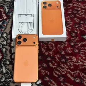 Apple iPhone 17 Pro Max, 256 gb, Cosmic Orange дубликат, Душанбе