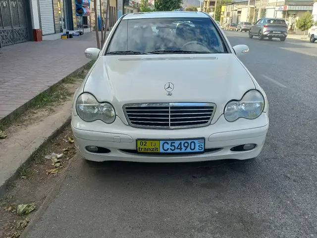 Mercedes-Benz C class