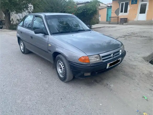 Opel Astra F