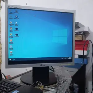 Монитор LG Flatron L1750SQ, Душанбе