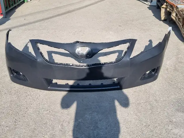 Передний бампер от Toyota Camry 2, Душанбе