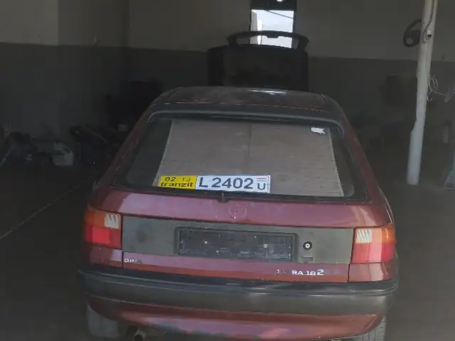 Opel Astra F