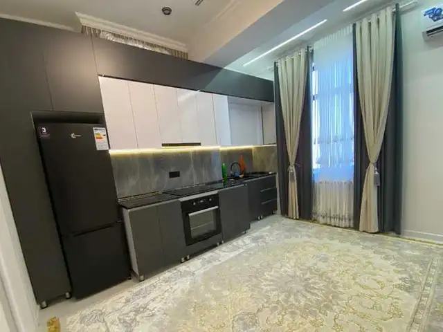2-комн. квартира, 13 этаж, 75м², Шохмансур, Душанбе