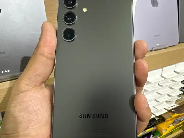 Samsung Galaxy S24 128gb 2sim, Худжанд