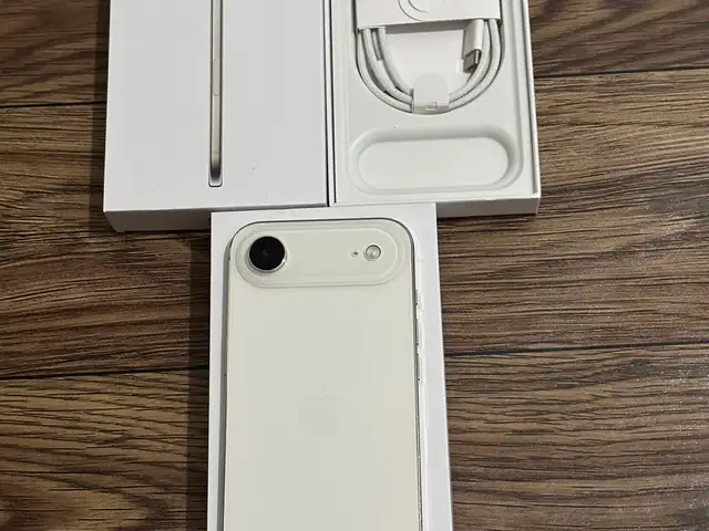 Apple iPhone Air, 256 gb, Cloud White Дубликат, Душанбе