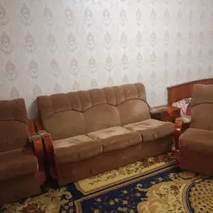 Диван и кресла, Худжанд