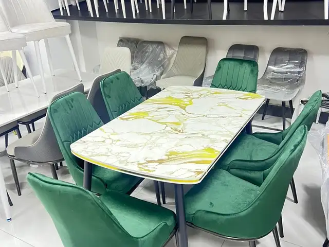 Стол и стулья, Душанбе