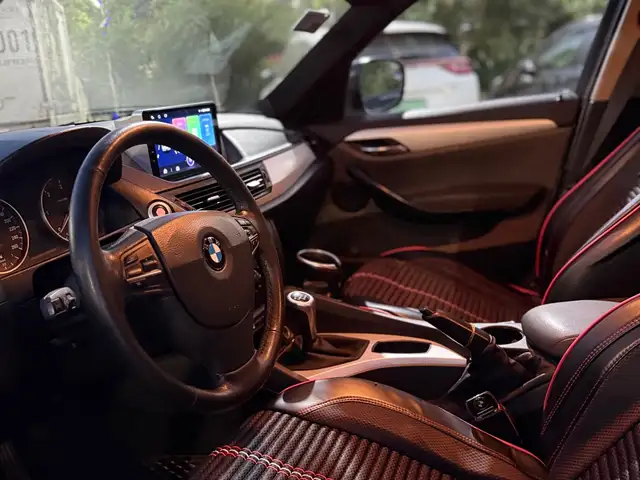 BMW X1, 2010, Душанбе - 11
