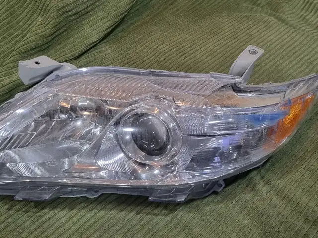 Левая фара от Toyota Camry 2 depo, Душанбе