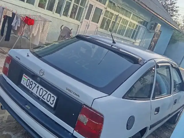 Opel Vectra A