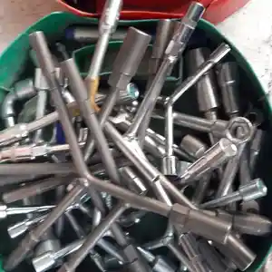 Гаечные ключи, Душанбе