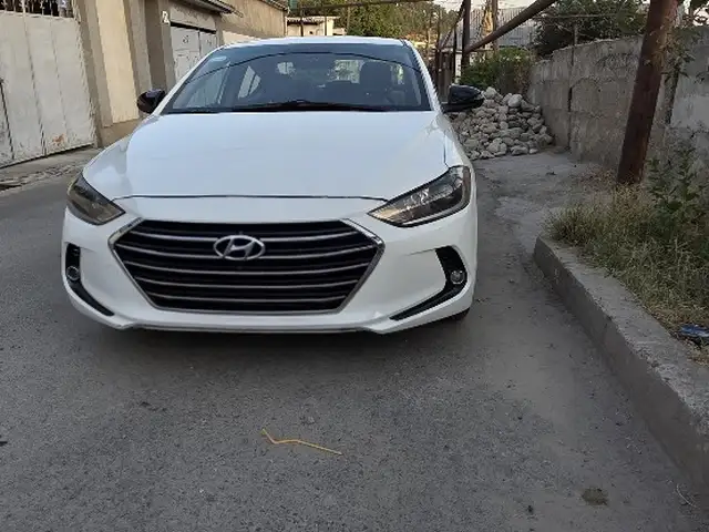 Hyundai Elantra, 2017, Душанбе - 2