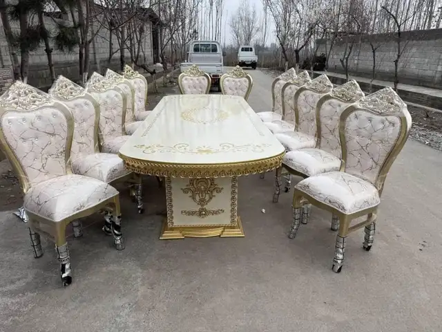 Стол и стулья, Душанбе