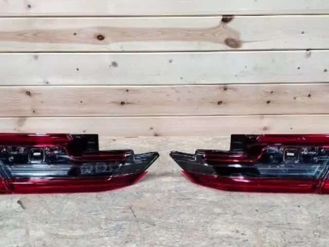 Фонарь задний Toyota Camry v80 2023-2024, Душанбе