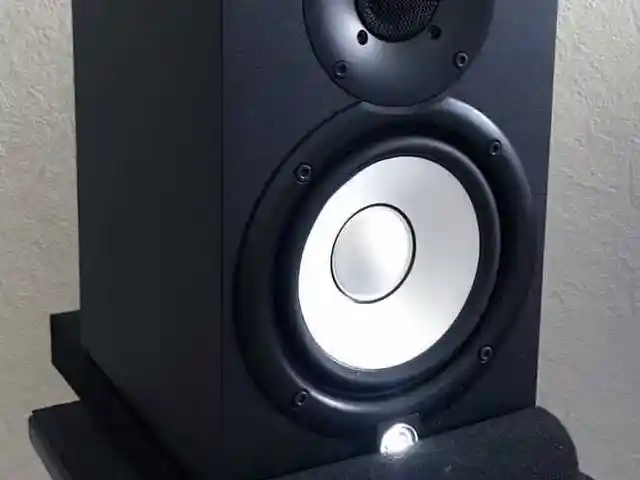Студийный монитор Yamaha HS5, Душанбе