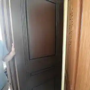 Дверь, Душанбе