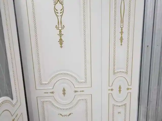 Дверь, Душанбе