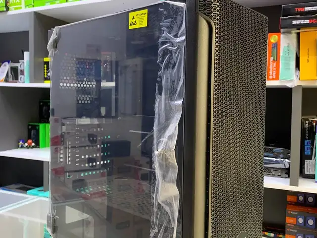Игровой кейс 2E Gaming Fera, Душанбе