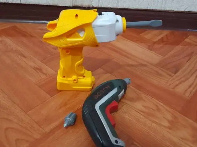 Инструменты детские игрушки, Душанбе