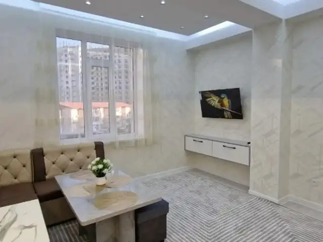 2-комн. квартира, 4 этаж, 54 м², 13 мкр, Хуҷанд