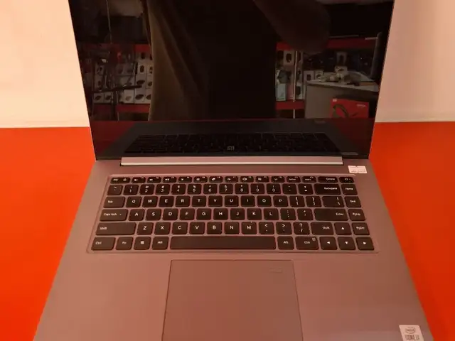 Ноутбук Mi core i7-10510gen CPU 2.50GHz 4/8 я ram-16G SSD-1TB invidia MX350 4G, Душанбе